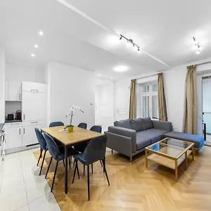 Chic Residences #king #brand New# Wien